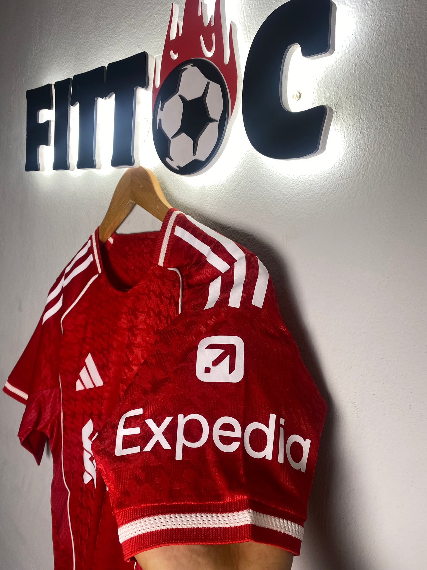 قميص  ليفربول 2025_2026  | Maillot Liverpool Officiel